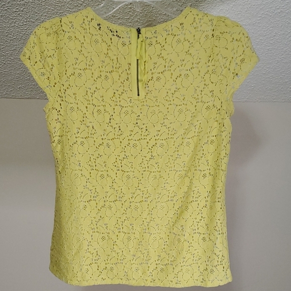 Ann Taylor Loft Petites yellow lace, sz XSP - Picture 3 of 3